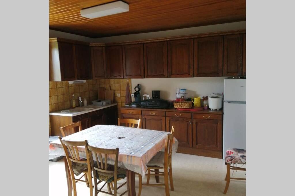 Maison Familiale Coteaux De La Vezere Voutezac Zewnętrze zdjęcie