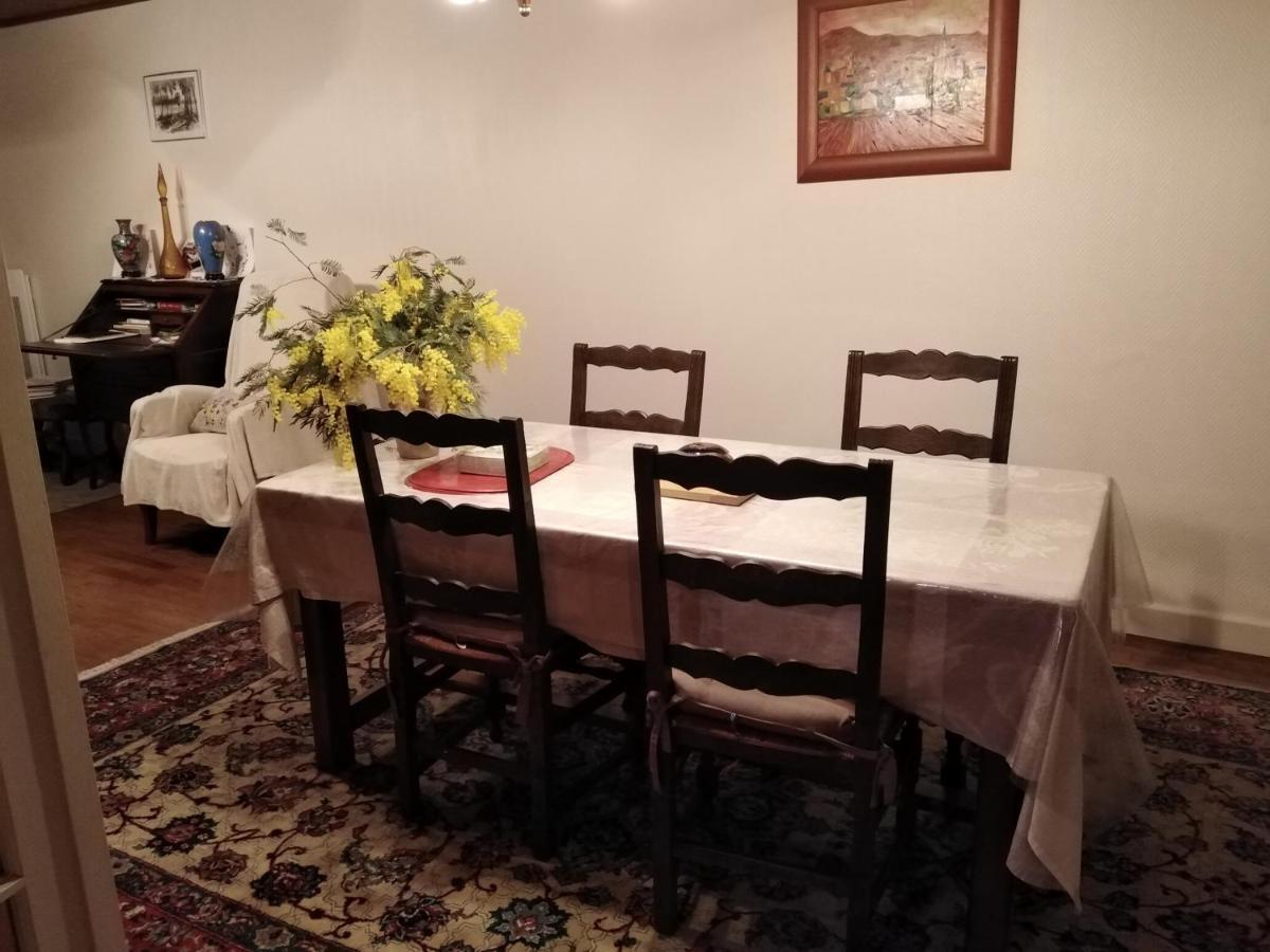 Maison Familiale Coteaux De La Vezere Voutezac Zewnętrze zdjęcie